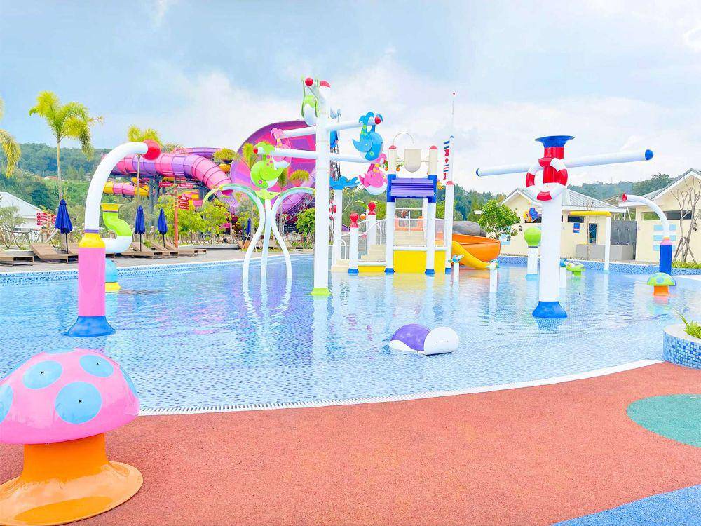 Potret wahana permainan di Wahoo Waterworld Bandung (wahoowaterworld.co.id)