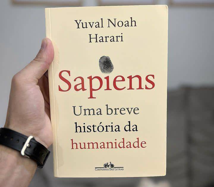 Sapiens (instagram.com/oleitordotarfego)