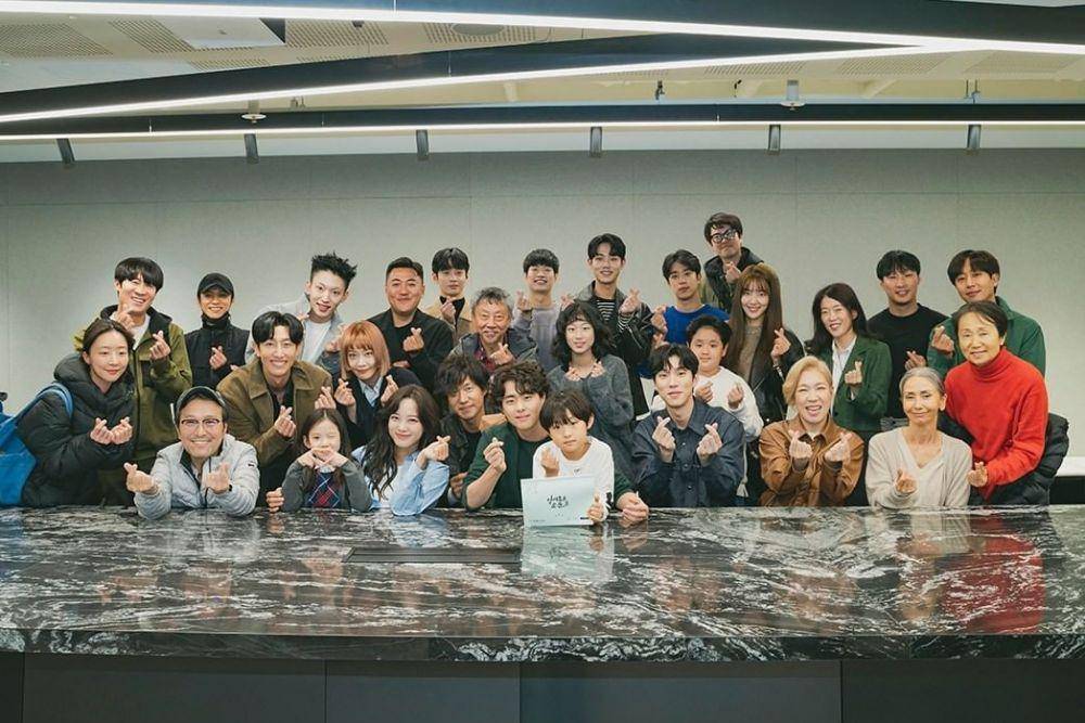 momen pembacaan naskah drama The Uncanny Counter 2 (instagram.com/tvn_drama)