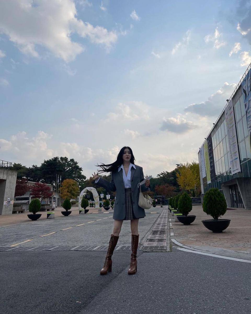 Potret Tiffany Young (instagram.com/tiffanyyoungofficial)