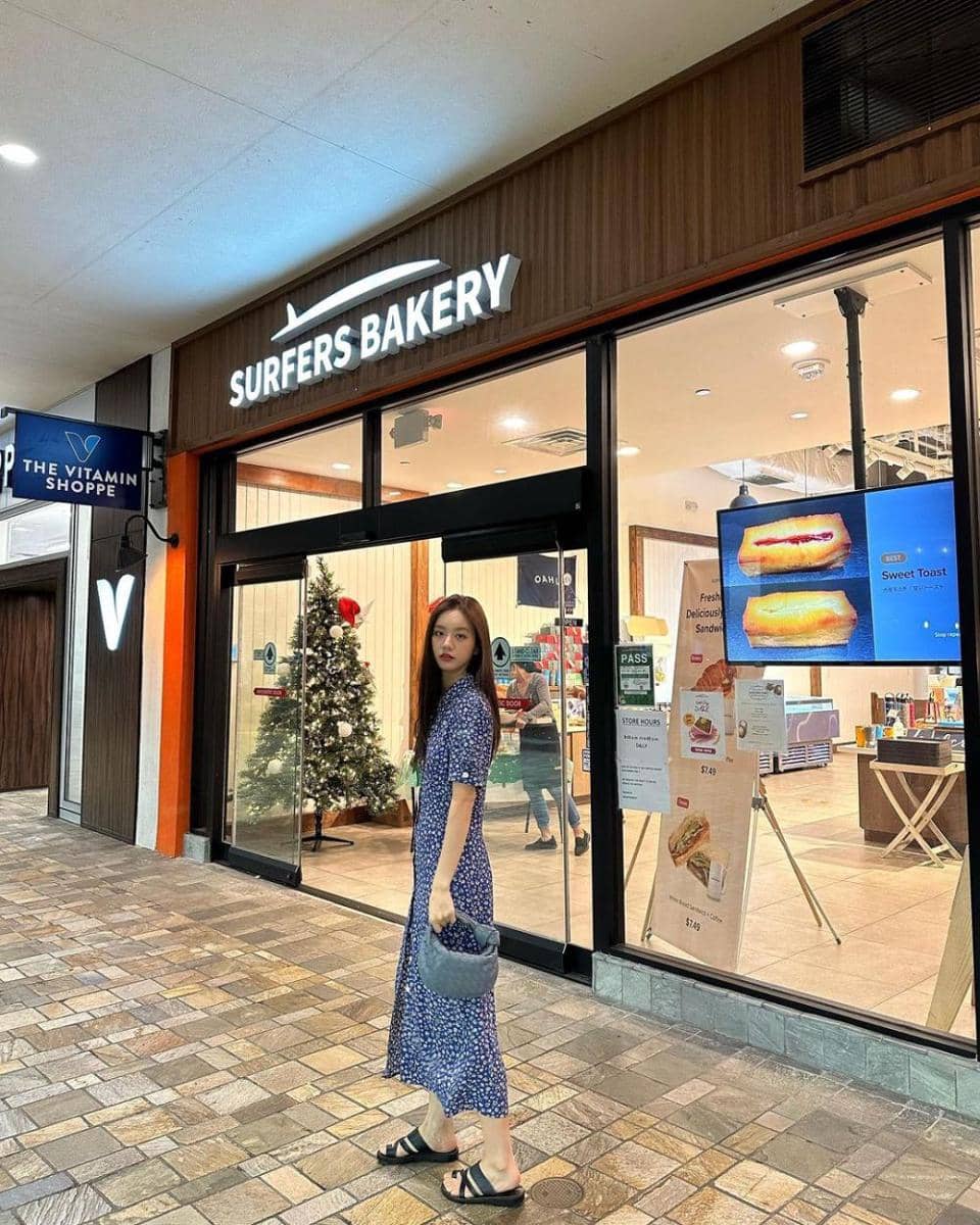 Potret OOTD Hangout dari Lee Hyeri (instagram.com/hyeri_0609)