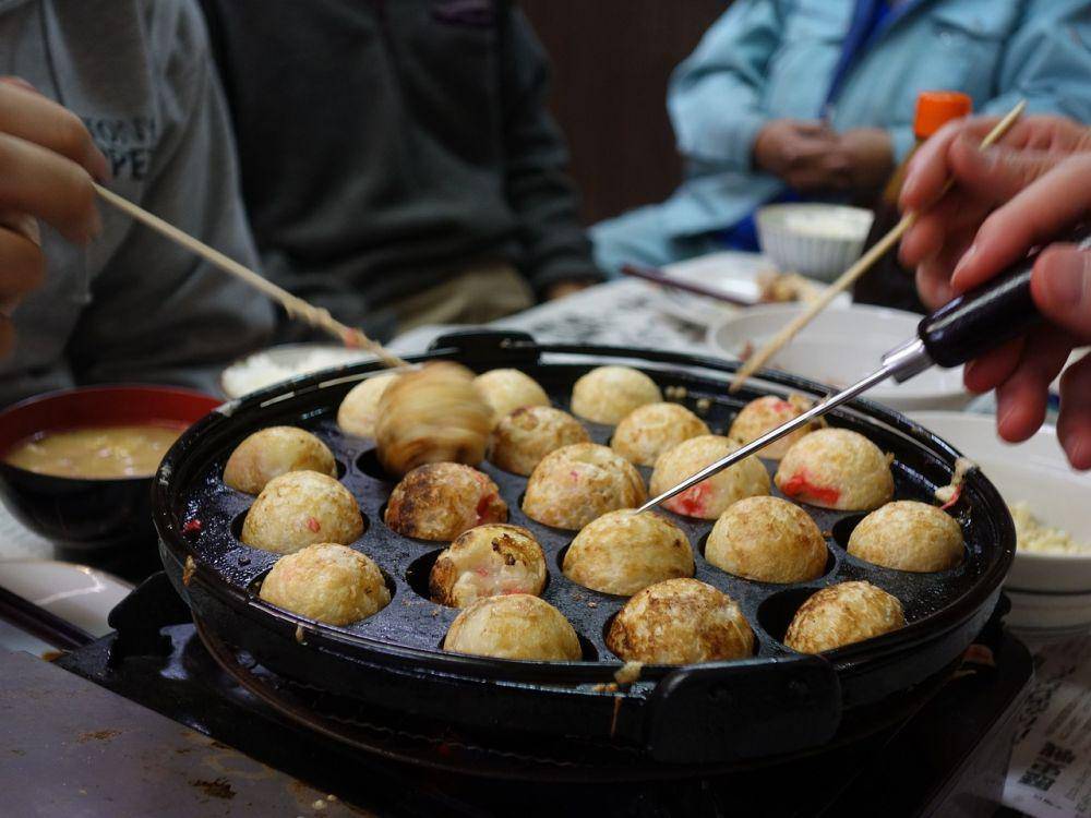 ilustrasi takoyaki (pixabay.com/kojikamei)