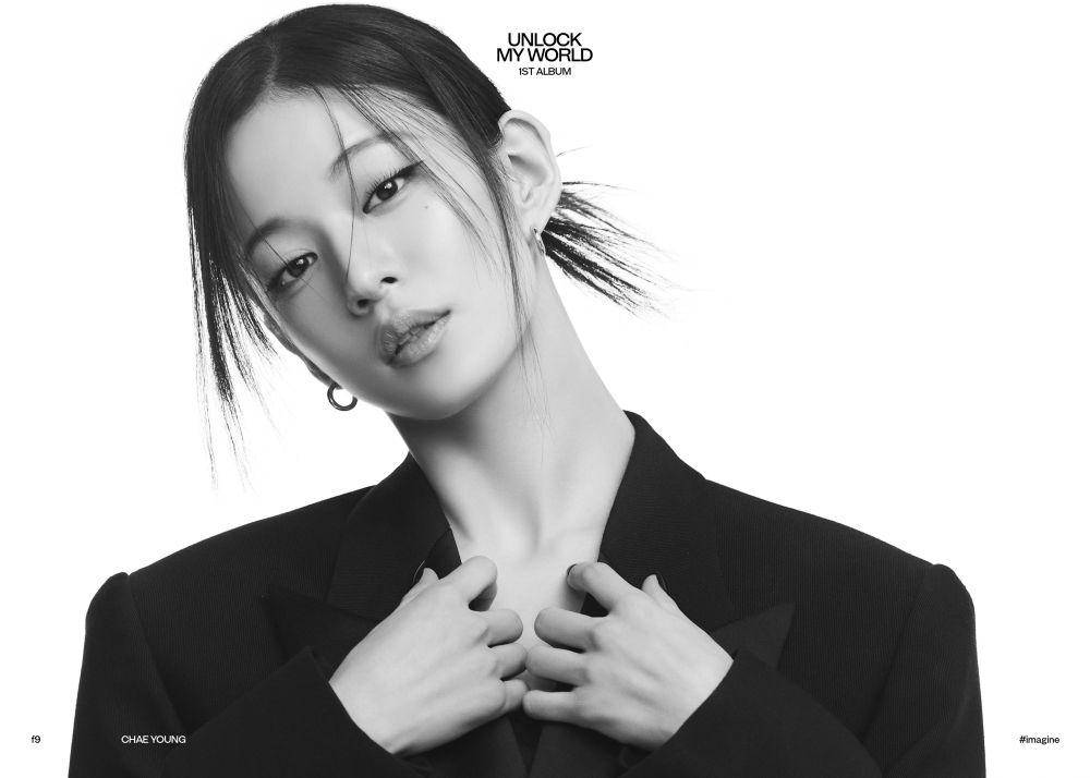 potret Chaeyoung fromis_9 untuk album Unlock My World versi imagine (twitter.com/realfromis_9)