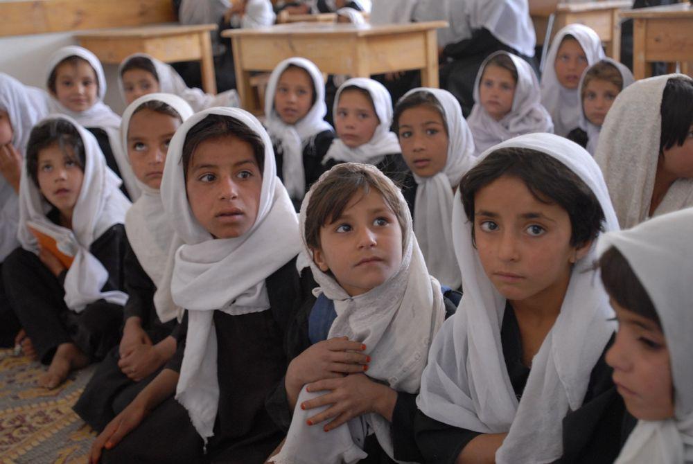 Pejabat Taliban Minta Larangan Pendidikan bagi Perempuan Dicabut