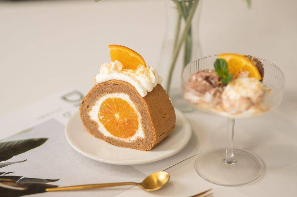 Orange roll cake (pexels.com/Cats Coming)