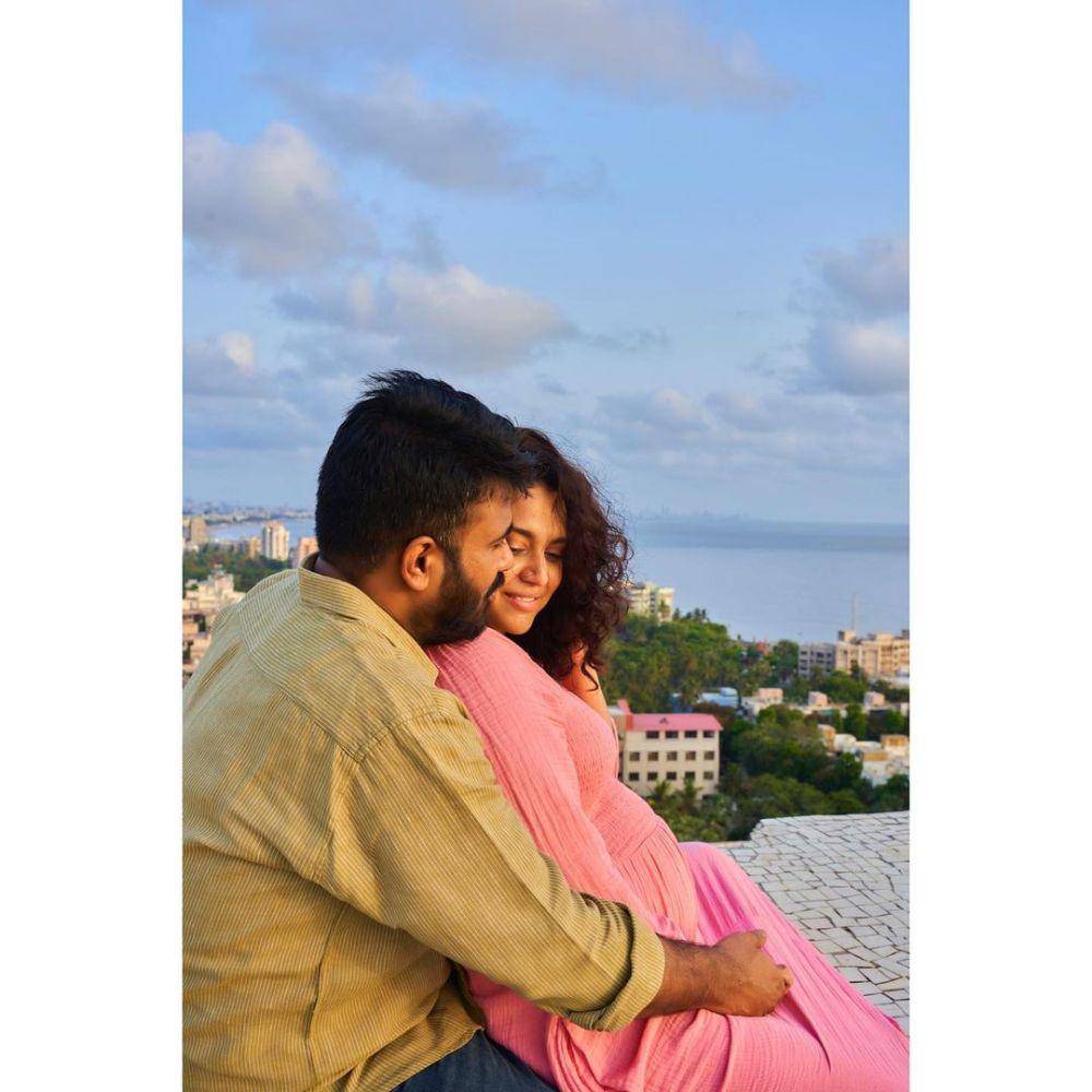 Swara Bhaskar dan suami (instagram.com/reallyswara)