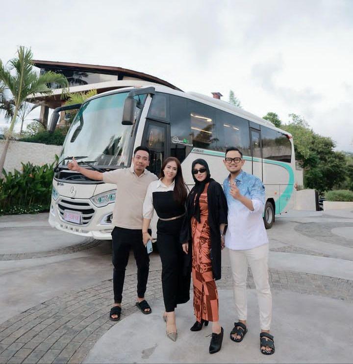 10 Momen Maharani Kemala Dapat Hadiah Bus dari Shandy Purnamasari