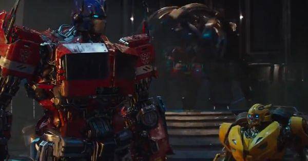 Bumblebee dan Optimus Prime ( Dok.  Paramount Pictures / Bumblebee)