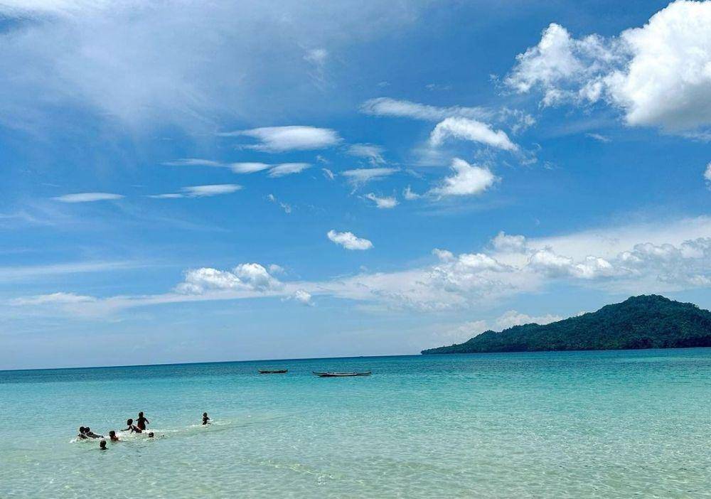 Pantai Natsepa (instagram.com/wisi_w)