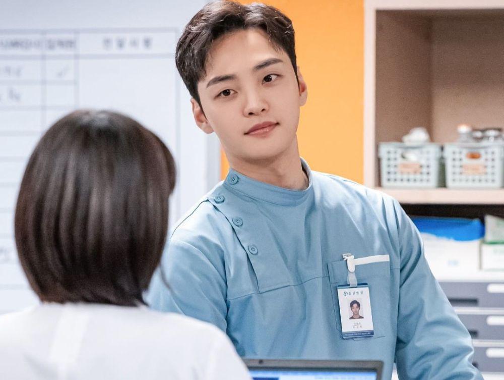 7 Bukti Park Eun Tak Cowok Tsundere di Dr Romantic 3, Gengsian!