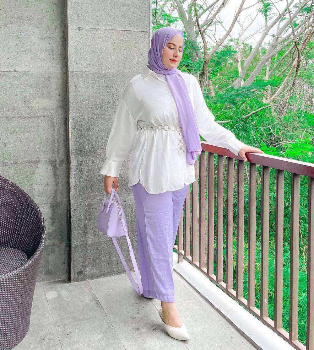 OOTD ala Tasyi Athasyia (instagram.com/tasyiiathasyia)