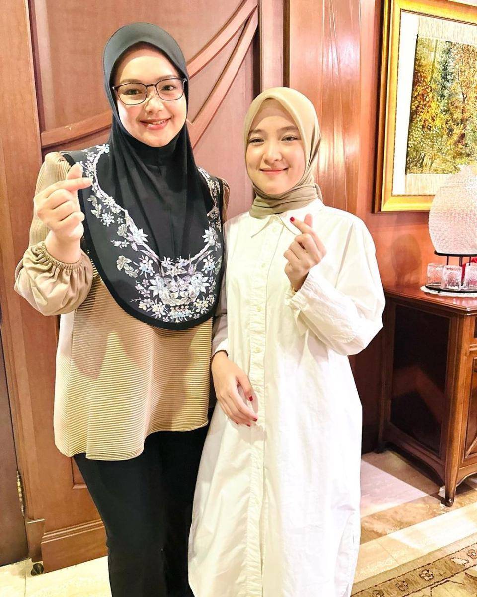 Siti Nurhaliza dan Nisa Sabyan (instagram.com/ctdk)