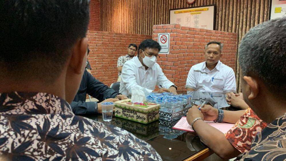 Kejagung limpahkan berkas dan tersangka Johnny G Plate ke Kejari Jaksel (Dok. Humas Kejagung)
