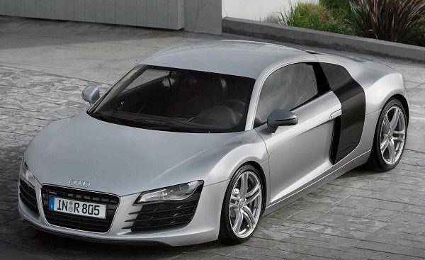 Mobil Transformer Audi R8 (carexpert.com.au)
