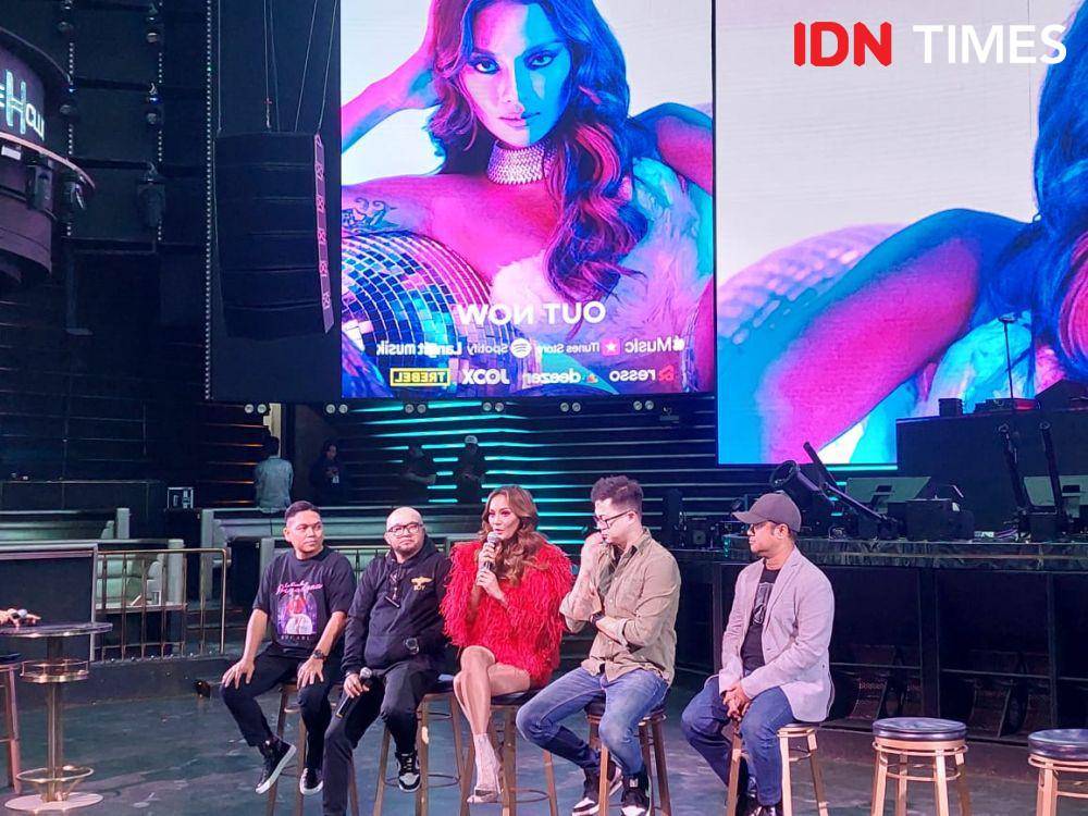 Erika Carlina rilis single baru (IDN Times/Erfah Nanda)