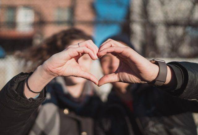 ilustrasi hari valentine (unsplash.com/Matt Nelson)