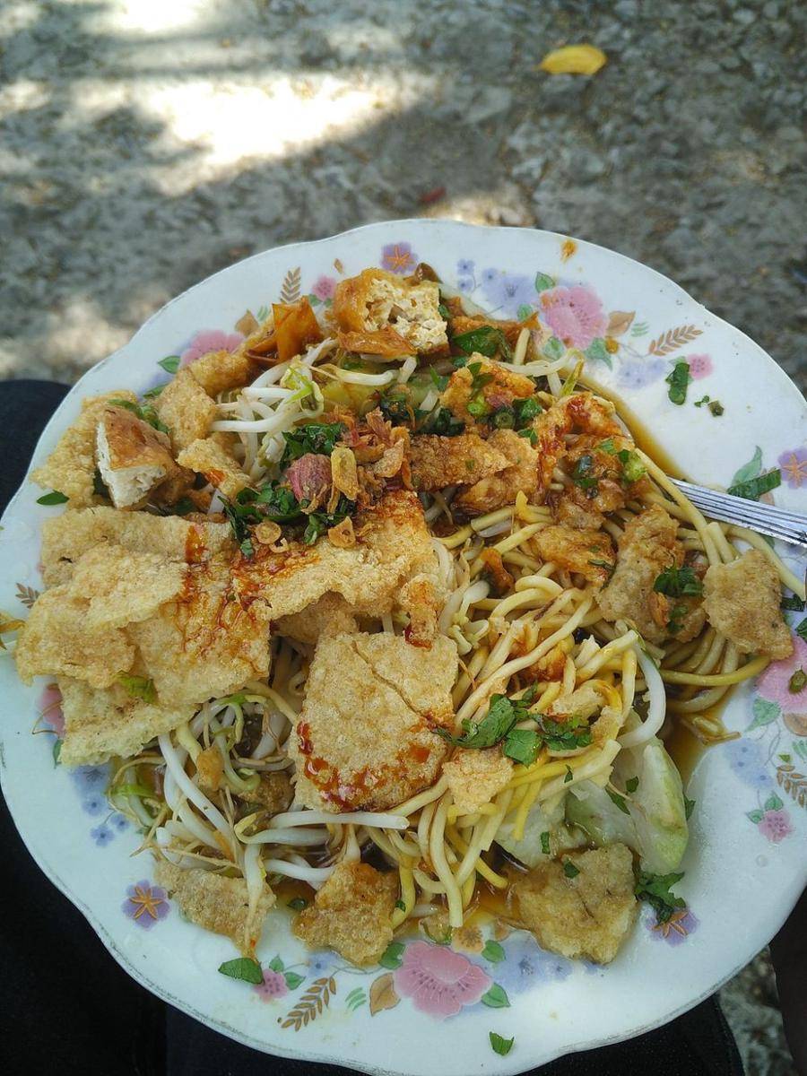 Mie kopyok Semarang (commons.wikimedia.org/M.akbar.raf)