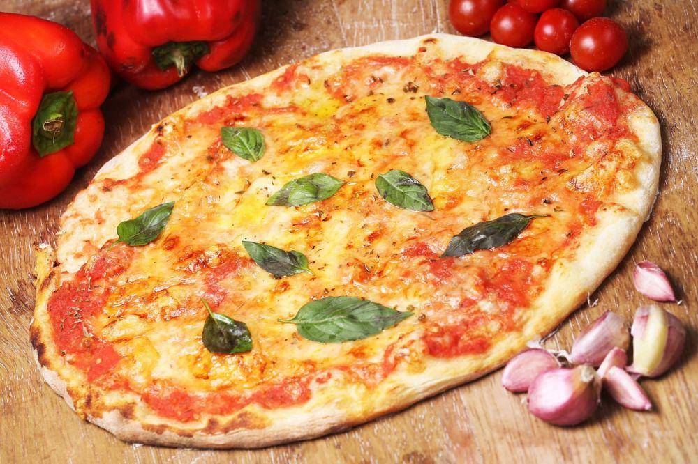 ilustrasi pizza teflon (pixabay.com/martinquijandria)