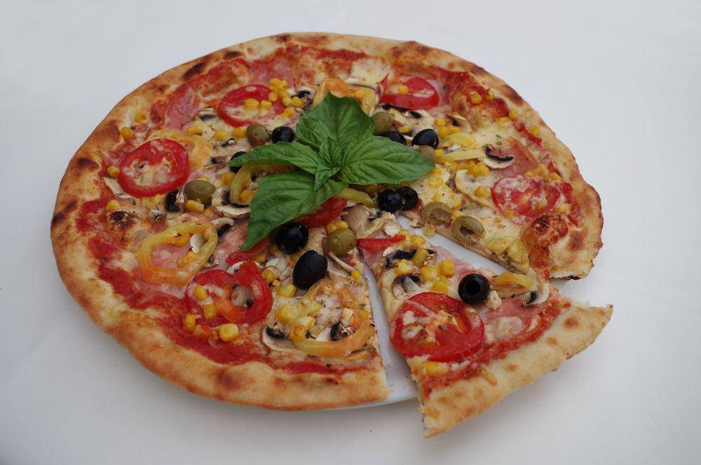 ilustrasi pizza teflon (pixabay.com/Ajale)