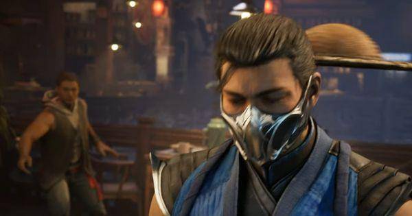 Kung Lao melempar topi normal ke Sub-Zero ( Dok. Mortal Kombat / Mortal Kombat 1 )