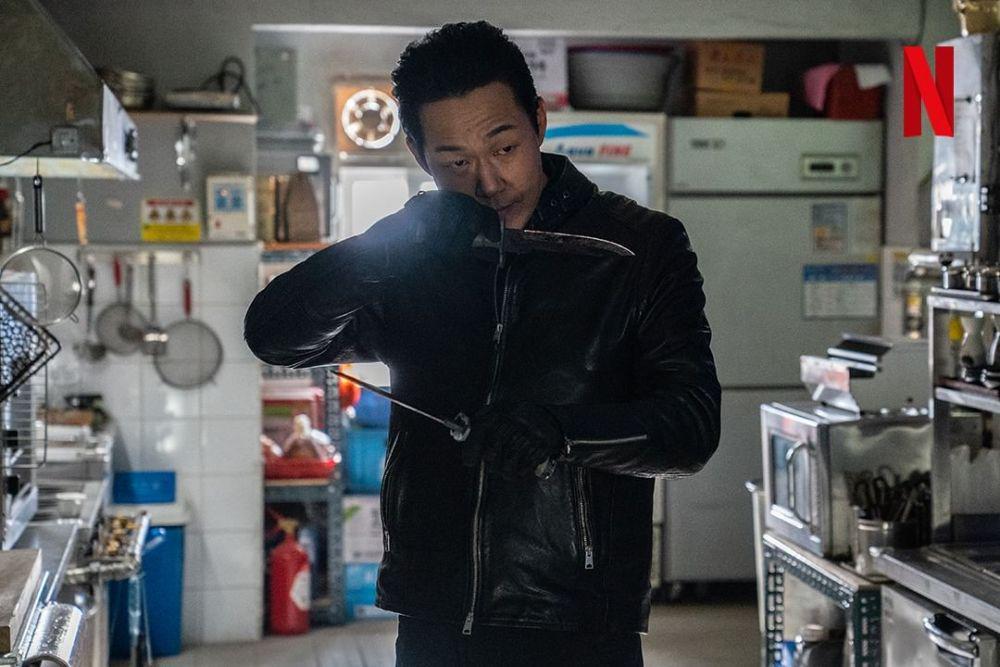 8 Kekejaman Kim Myeong Gil di Drakor Bloodhounds, Gak Pandang Bulu!