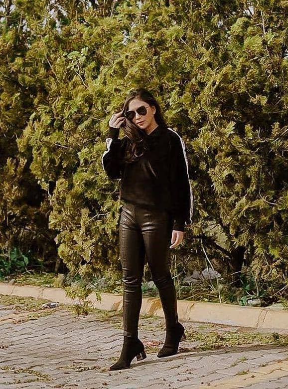 Jessica Mila (instagram.com/jscmila)