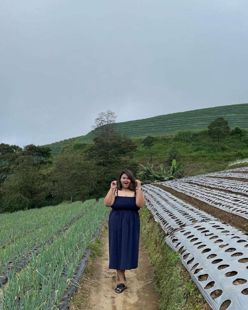 Outfit plus size ala Witta Sylvia (instagram.com/wittasylvia)