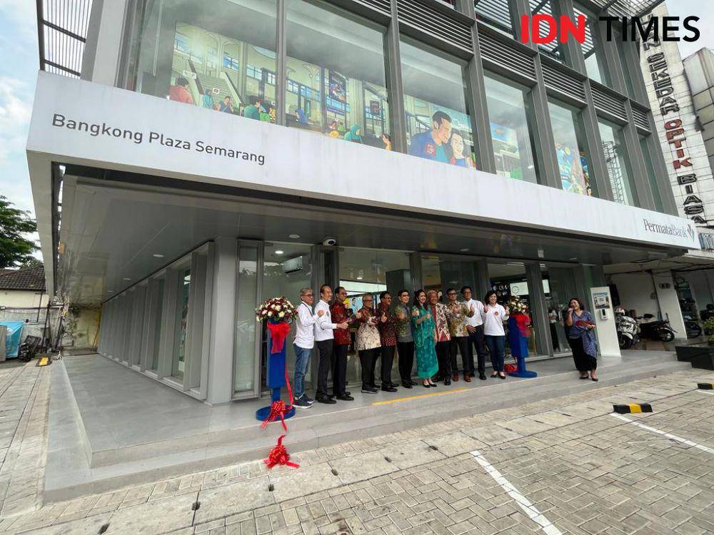 Ilustrasi PermataBank Cabang Semarang. (IDN Times/Anggun Puspitoningrum)