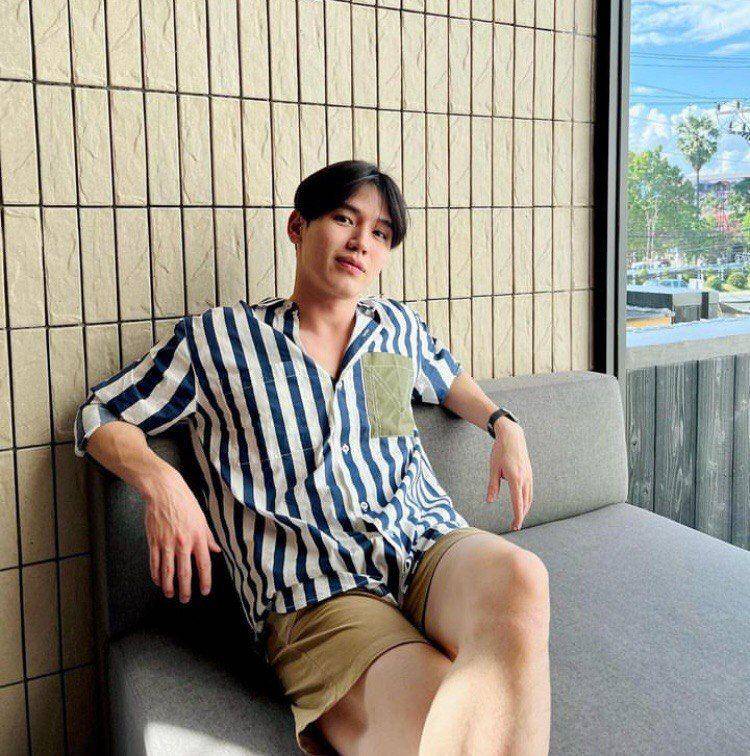 potret New Thitipoom (instagram.com/newwiee)
