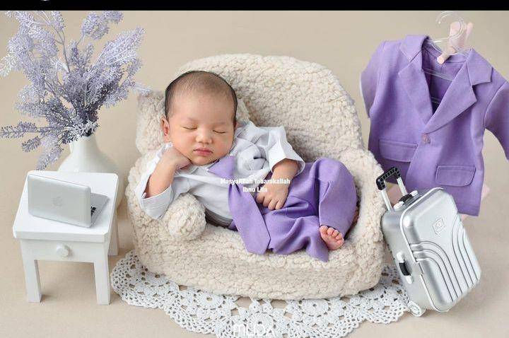 Newborn Photoshoot Alva (Instagram.com/litahutami)