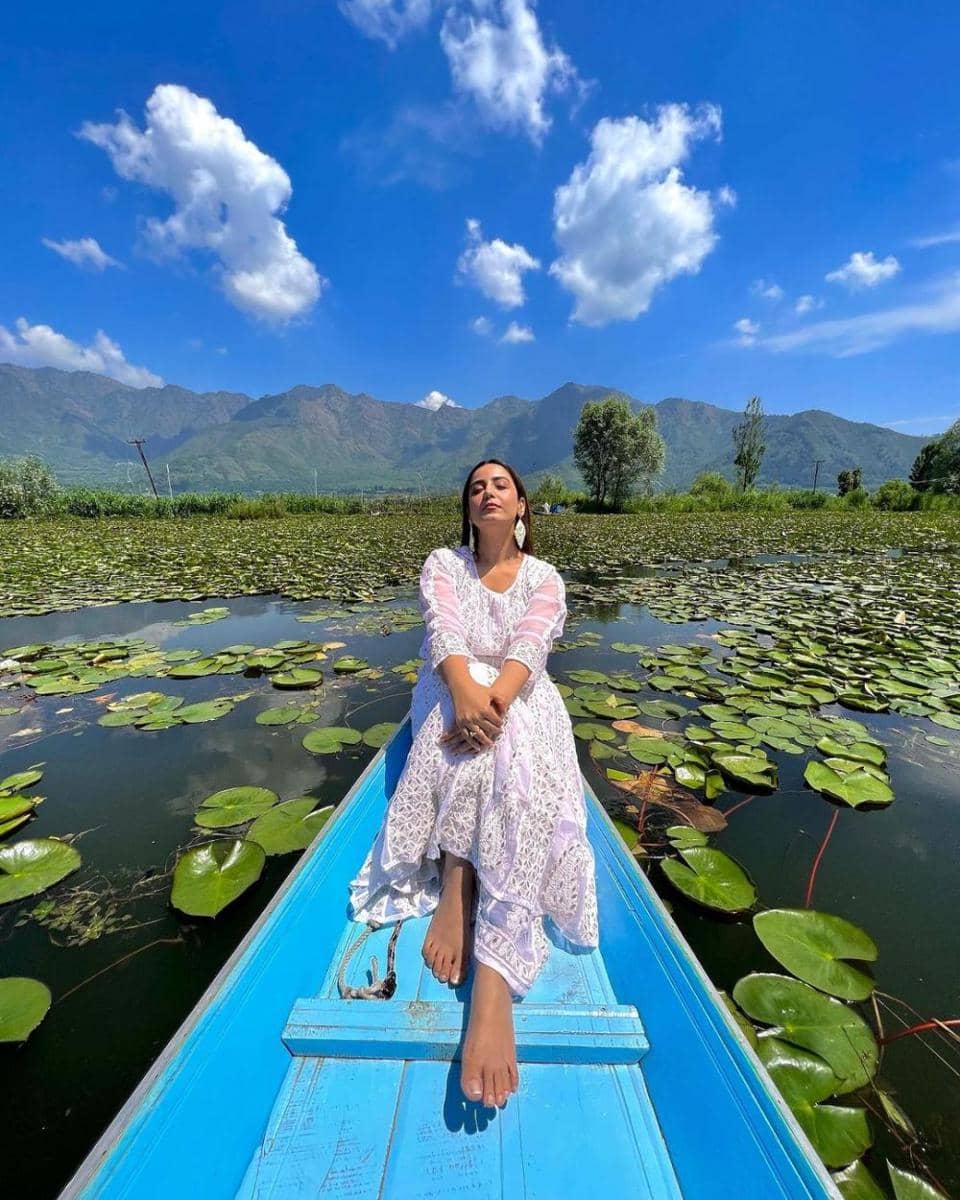 Srishty Rode (instagram.com/srishtyrode24)