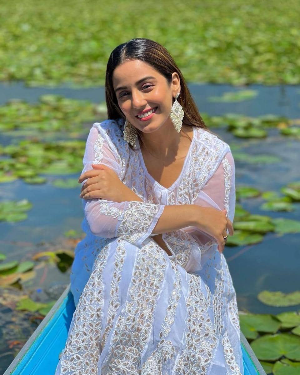 Srishty Rode (instagram.com/srishtyrode24)