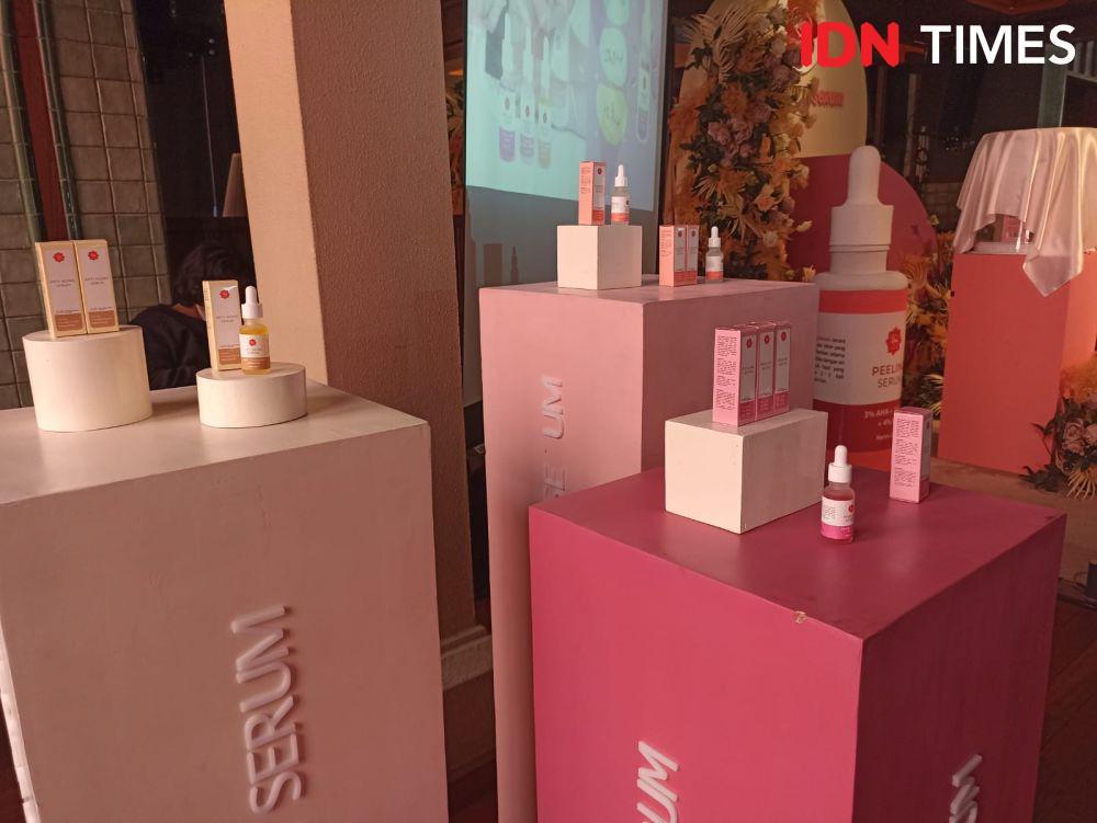 Viva Cosmetics Luncurkan Viva Triple Serum untuk Ragam Masalah Kulit