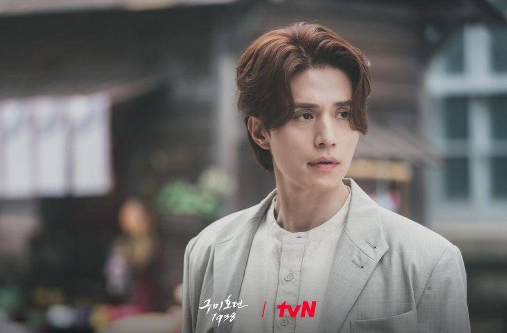 Lee Dong Wook di drama Tale of The Nine Tailed 1938 (instagram.com/tvn_drama)