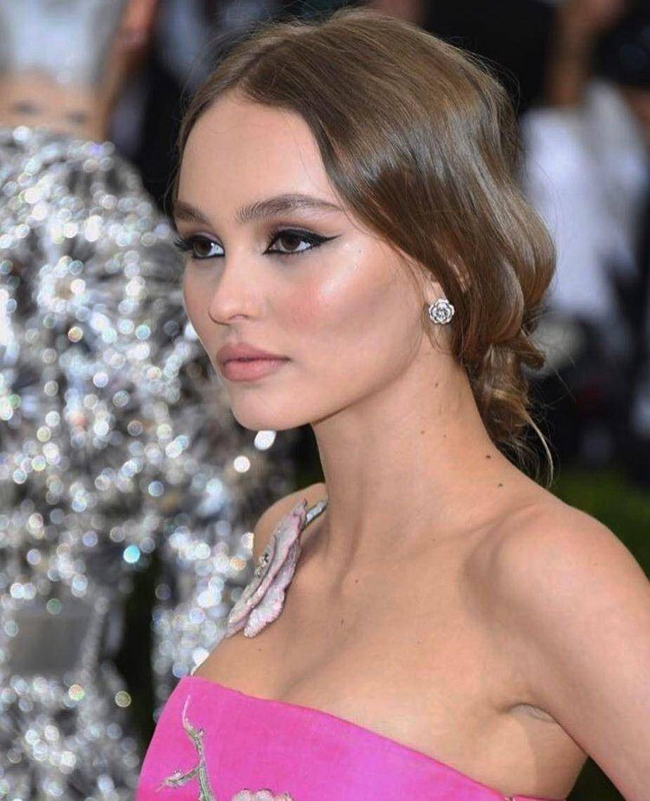Potret Lily-Rose Depp (instagram.com/lilyrose_depp)