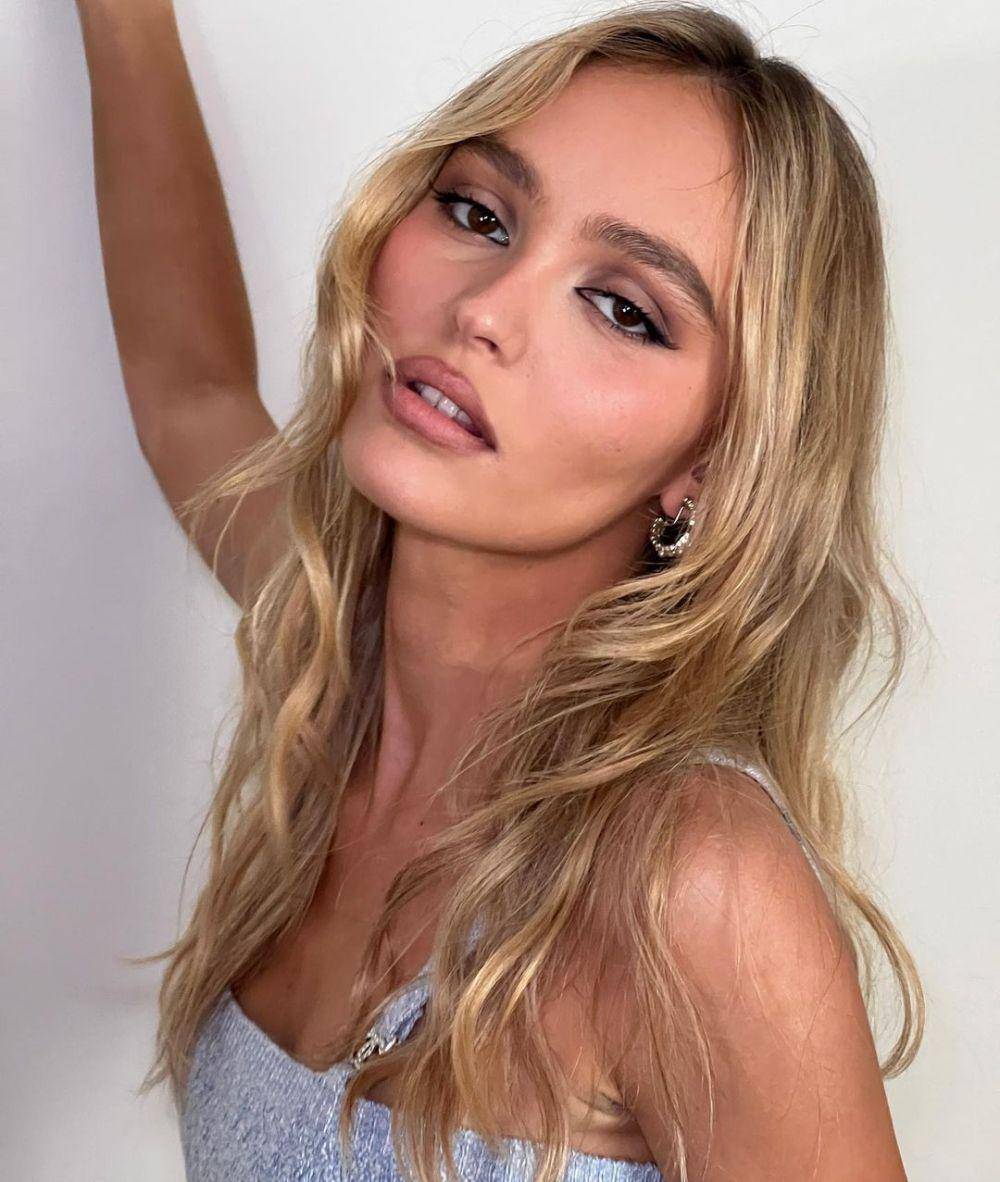 Potret Lily-Rose Depp (instagram.com/lilyrose_depp)