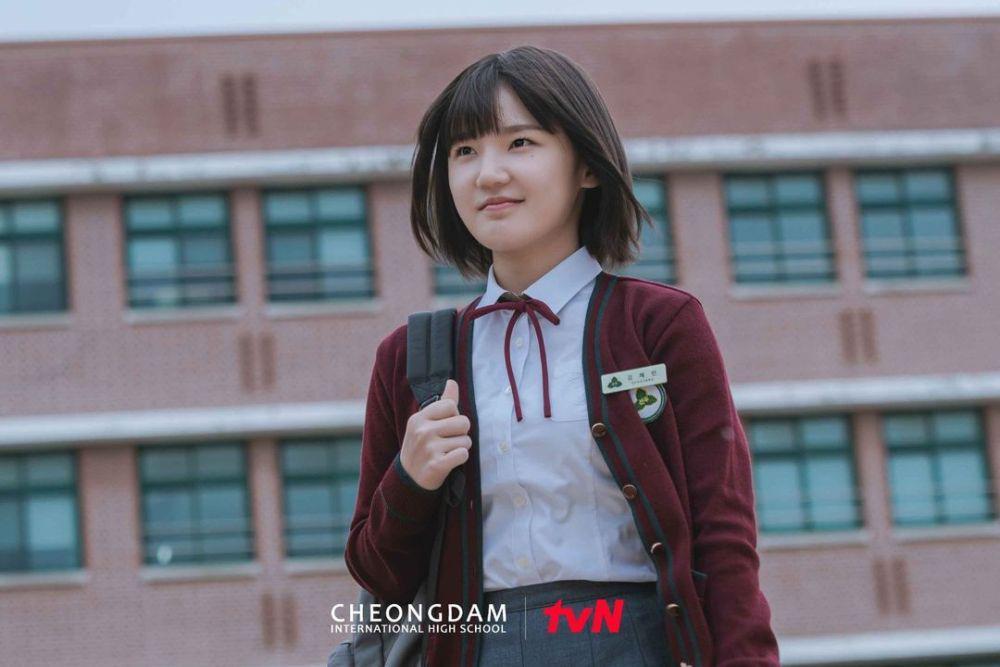 10 Kebohongan Kim Hye In di Drakor Bitch X Rich, Bikin Geregetan!