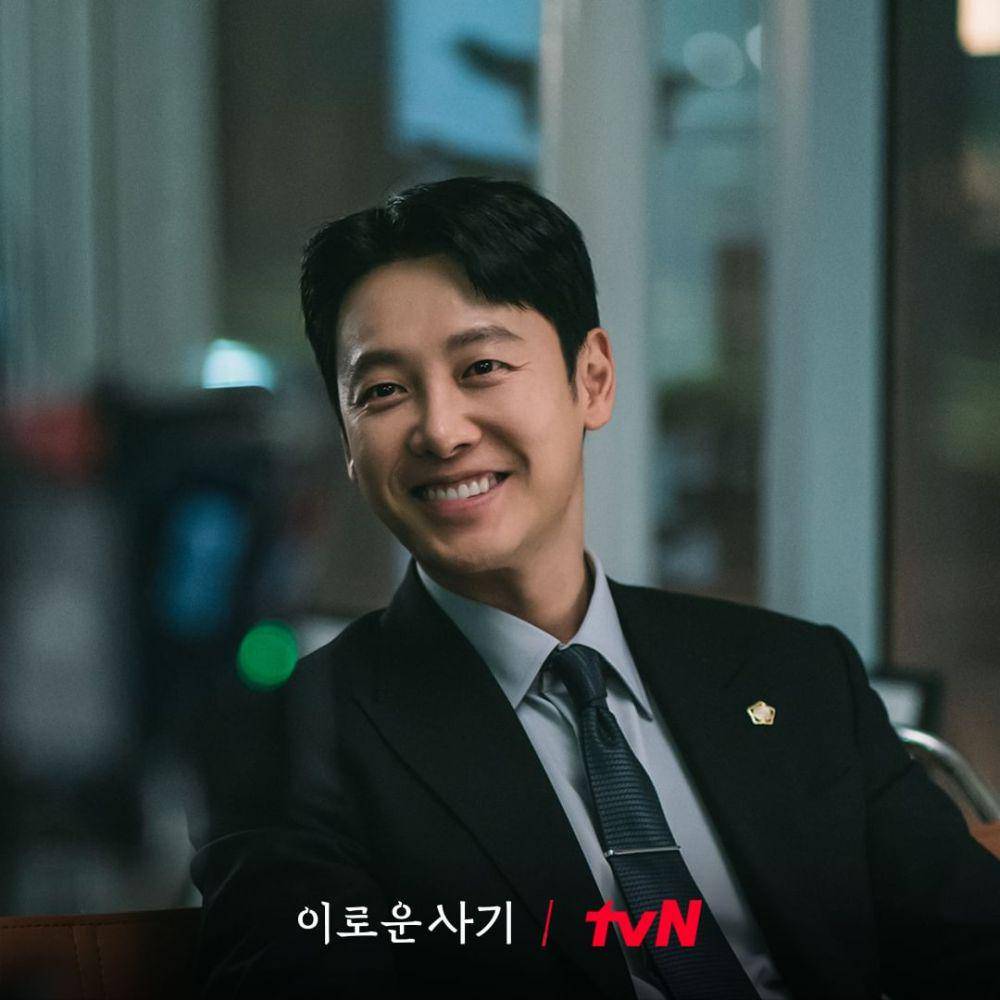 potret pemain drama Delightfully Deceitful di balik layar (instagram.com/tvn_drama)