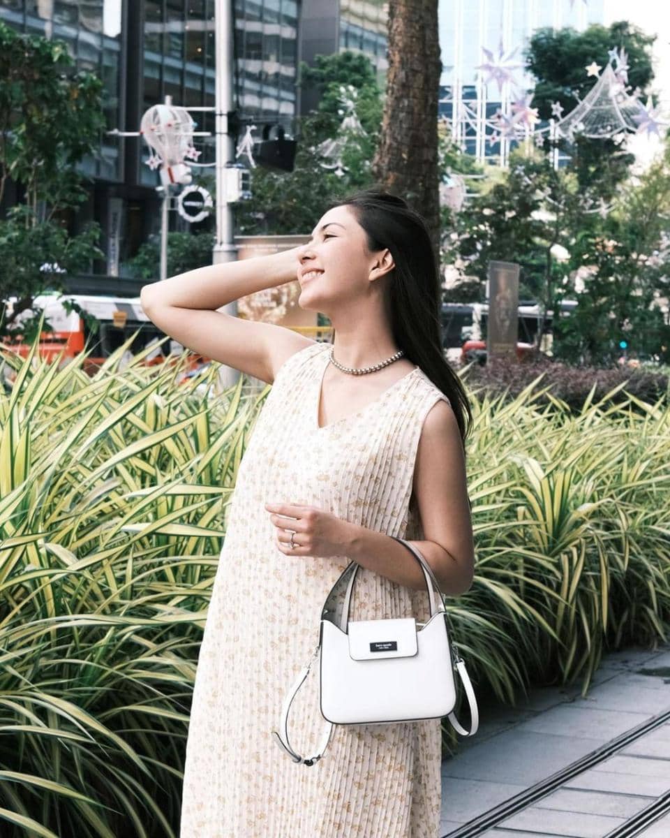 ide outfit all-white ala Jessica Mila (instagram.com/jscmila)