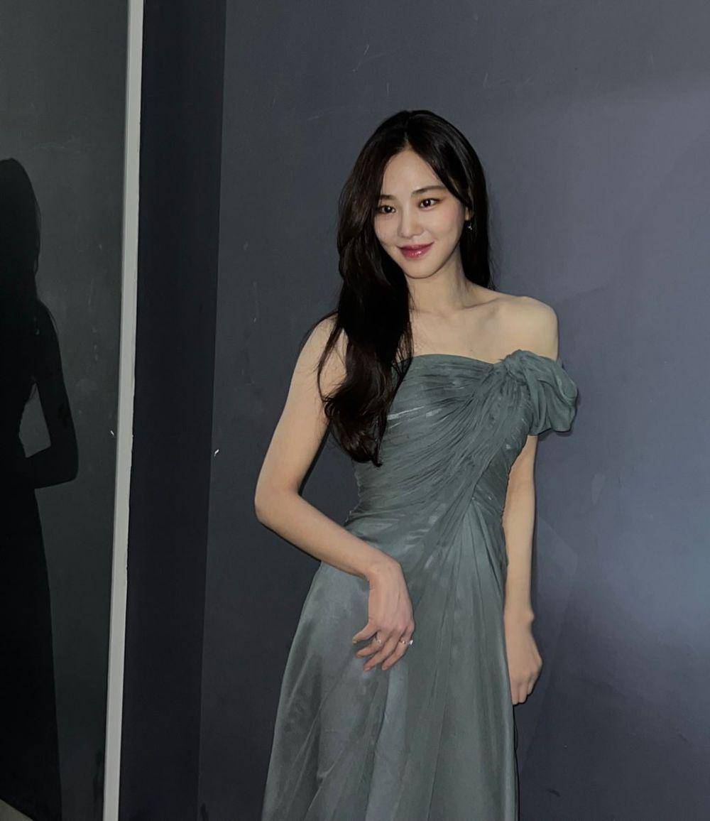 Ilustrasi foto Selfi Han Ji Eun ( instagram.com / hanjieun0603 )