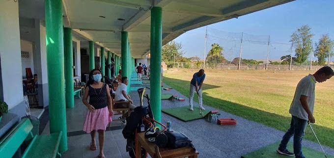 Suasana di Udayana Driving Range. (Google.com/Udayana Golf Driving Range)