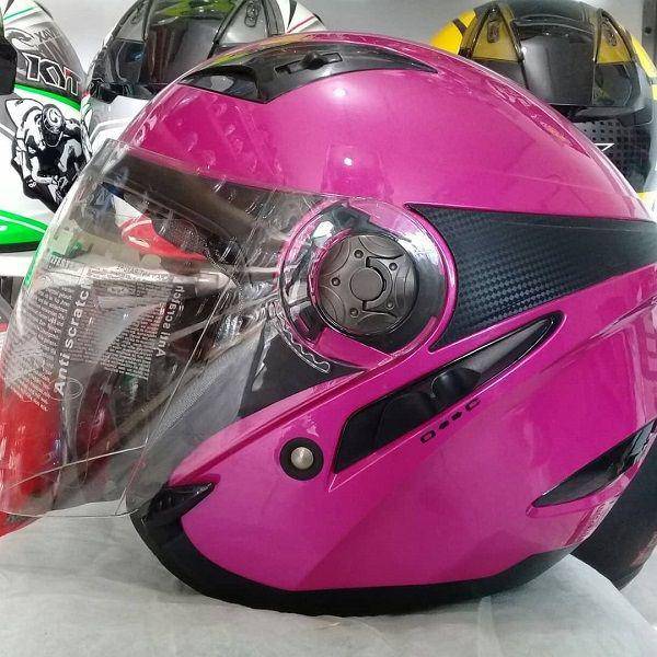 Helm half face MDS Zarra (Instagram/kawanhelm.ku)