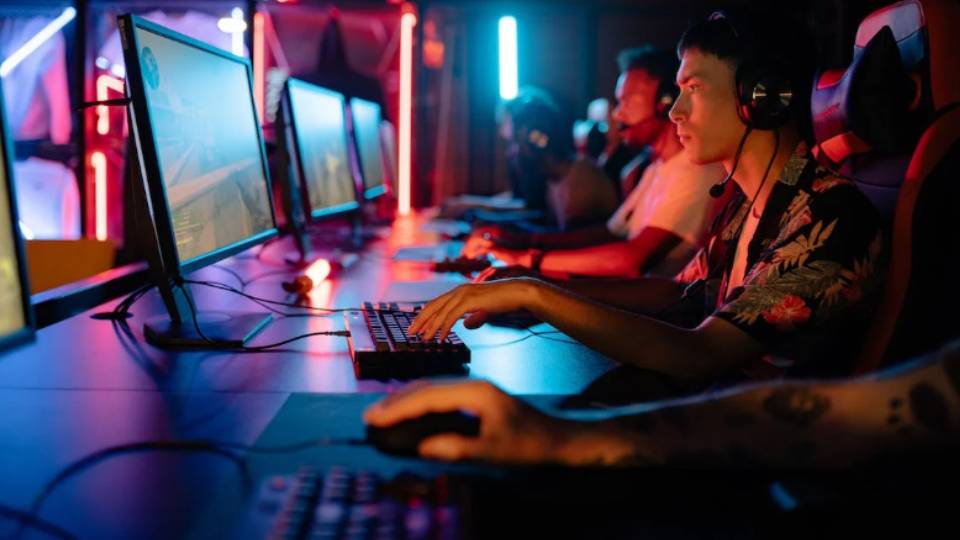Ilustrasi squad tim esport (pexels.com/Yan Krukau)