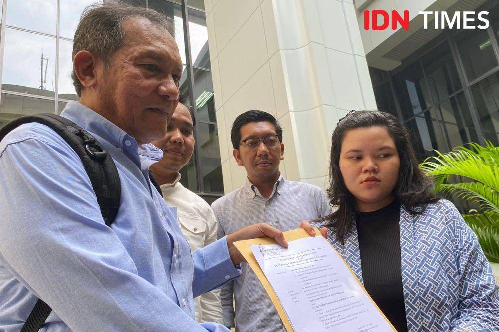 Koalisi Sipil Kawal Pemilu Bersih melakukan uji materi terkait PKPU nomor 10 dan 11 tahun 2023 ke Mahkamah Agung. (IDN Times/Amir Faisol)