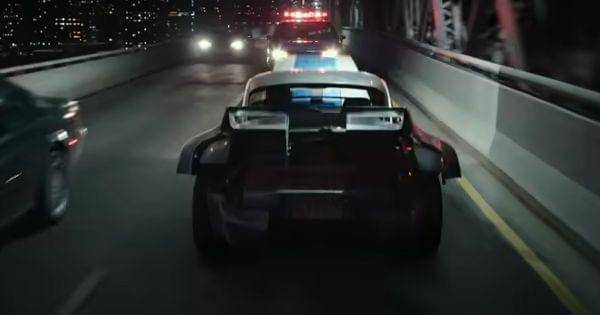 Mirage merubah struktur tubuhnya  ( Dok. Paramount Pictures / Transformers: Rise of the Beasts )