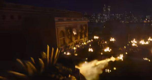 AIrazor menyemburkan api ke arah para Terrorcons ( Dok. Paramount Pictures / Transformers: Rise of the Beasts )