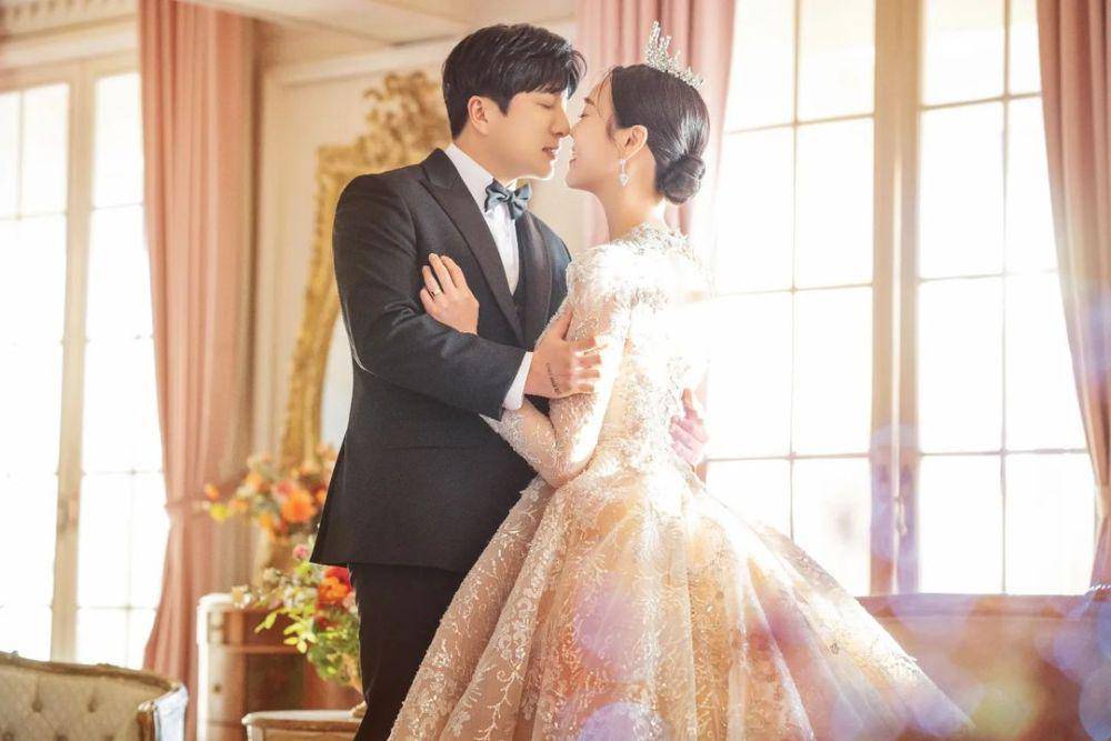 potret pre-wedding Choi Han Bit dan suami (instagram.com/choi_tae_il)