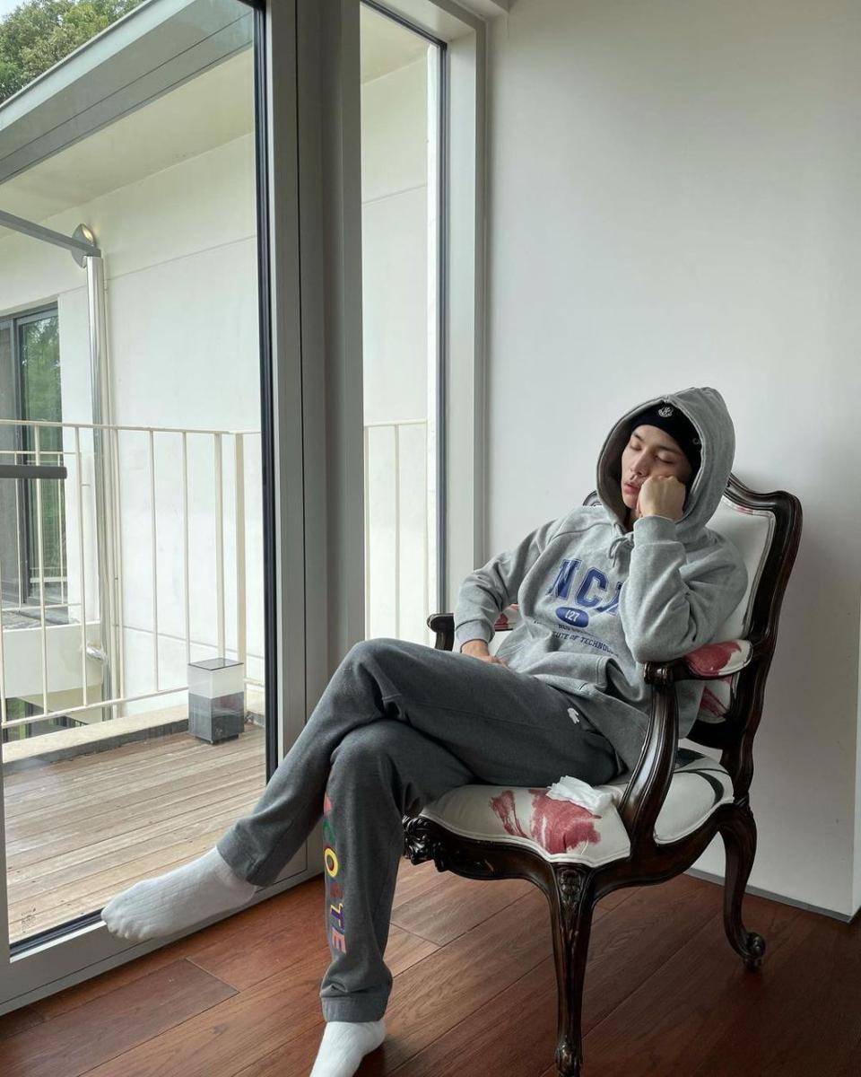 Johnny NCT (instagram.com/johnnyjsuh)