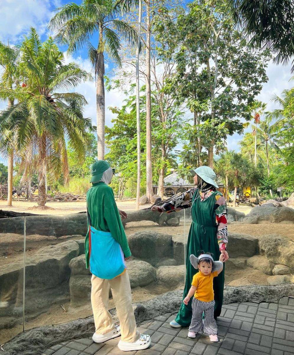 momen Zaskia Adya Mecca dan keluarga liburan di Bali (instagram.com/zaskiadyamecca)