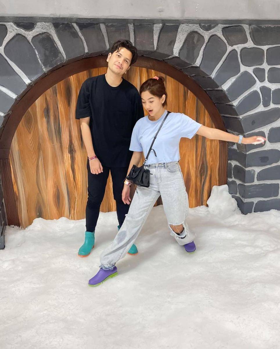 Gaya hangout Glenca Chysara (instagram.com/glencachysaraofficial)